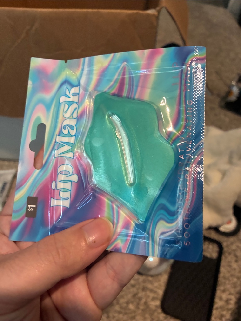 Lip Mask - Picture 4 of 4